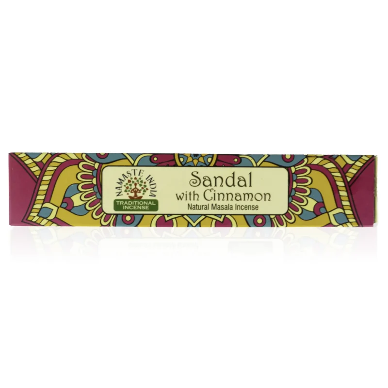 sandeltræ og kanel duftende røgelsespinde fra namaste med mandala print på emballagen