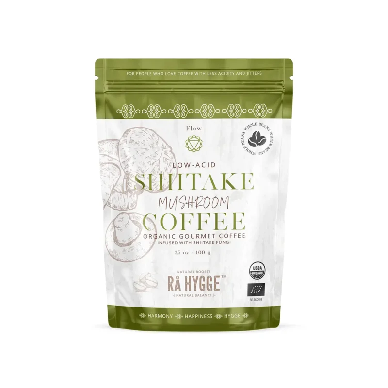 shiitake svampekaffe i plast pose med grønne nuancer