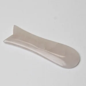 rosakvarts gua sha i lyserød